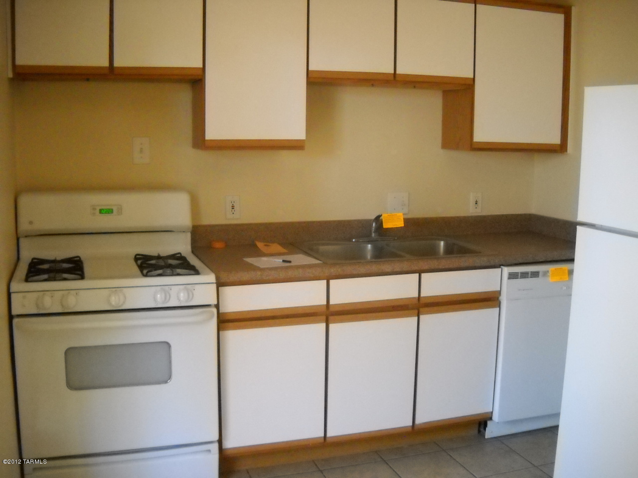 350 North Silverbell Road, Unit 106 Tucson, AZ 85745 - Photo 5 of 8