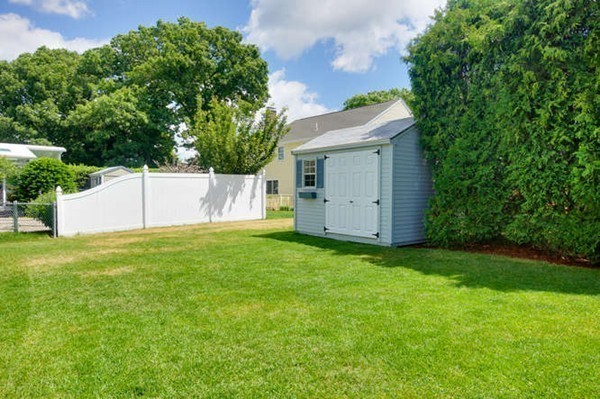 67 Stowecroft Road Arlington, MA 02474 - Photo 24 of 27
