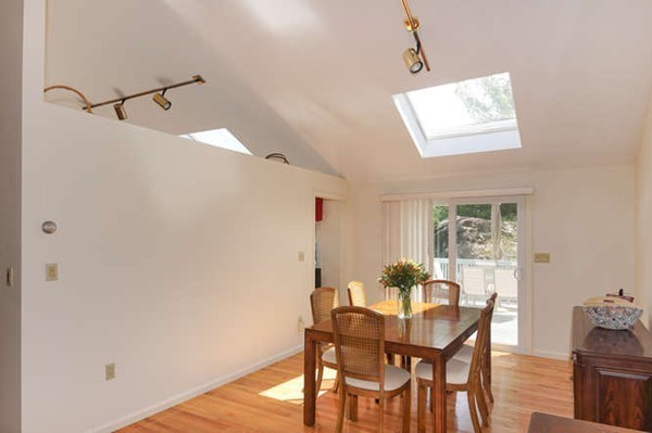67 Stowecroft Road Arlington, MA 02474 - Photo 8 of 27