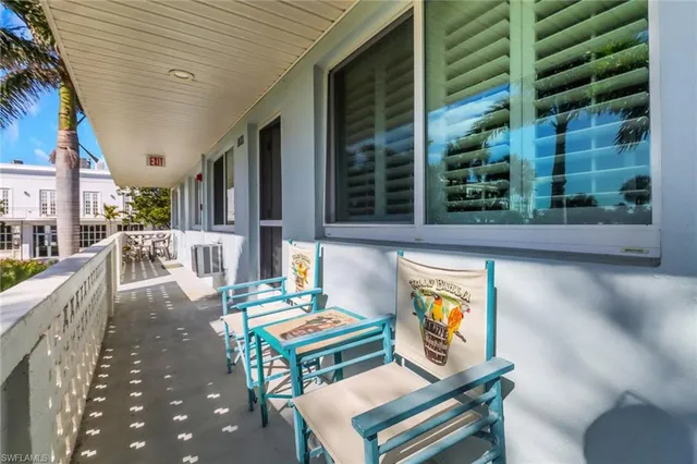 $5,000 | 421 12th Avenue South, Unit A11, Naples, FL 34102