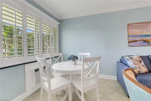 $5,000 | 421 12th Avenue South, Unit A11, Naples, FL 34102