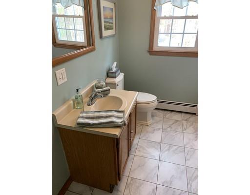 120 Mendell Road Rochester, MA 02770 - Photo 10 of 28