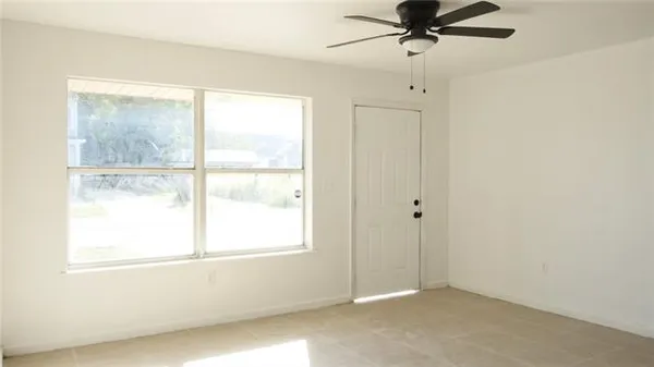 $1,200 | 6019 Royal Street, New Orleans, LA 70117
