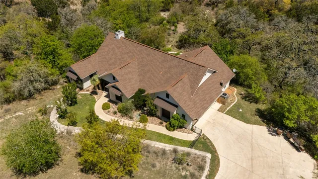 $615,000 | 170 Echo Canyon Drive North, Comfort, TX 78013
