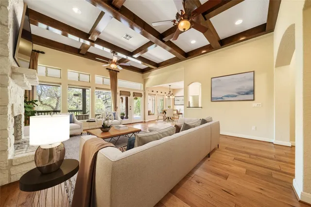 $615,000 | 170 Echo Canyon Drive North, Comfort, TX 78013