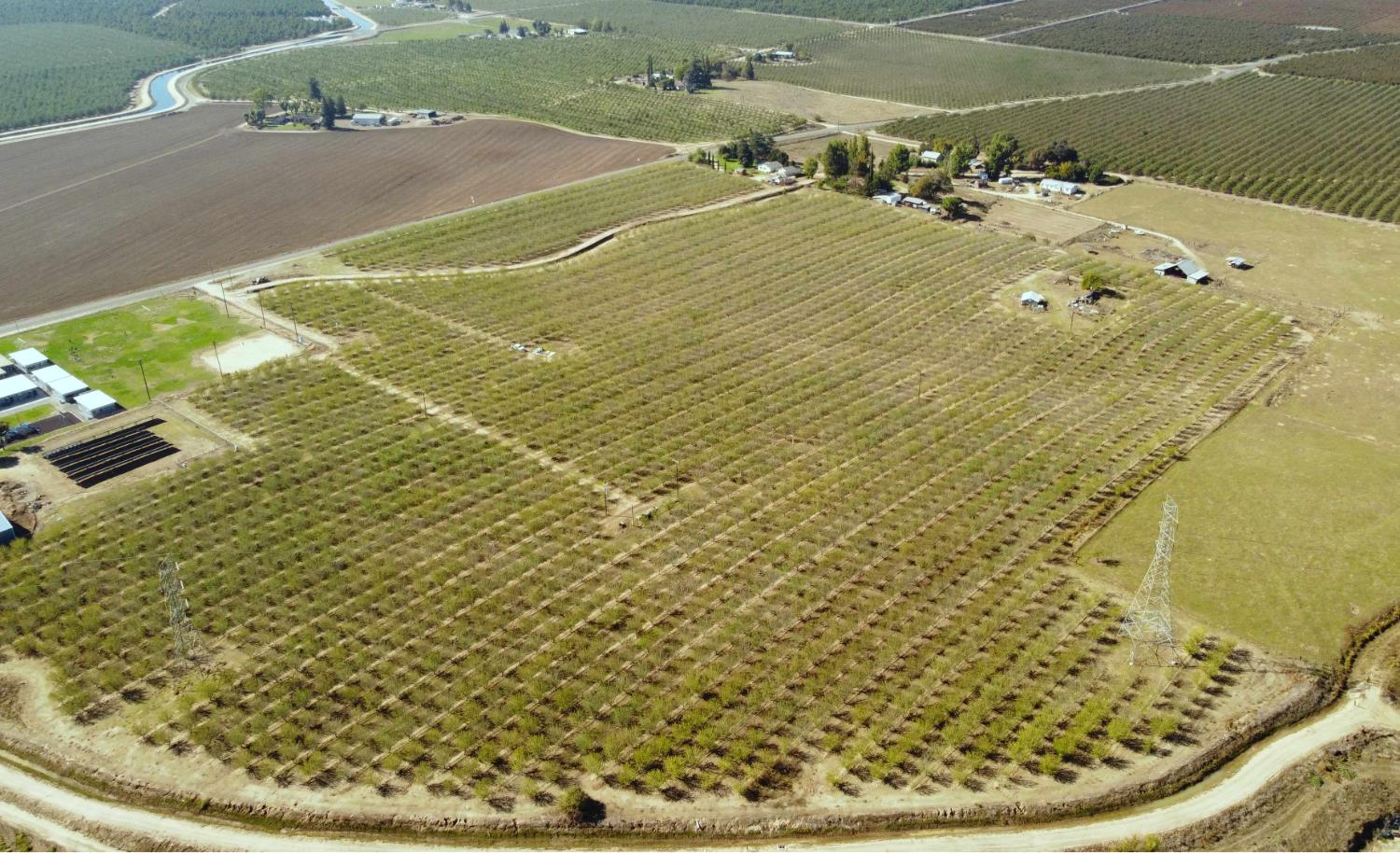 4610 Oakdale Road Winton, CA 95388 - Photo 2 of 9