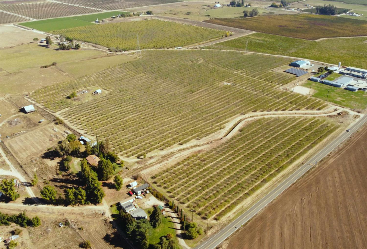 4610 Oakdale Road Winton, CA 95388 - Photo 6 of 9