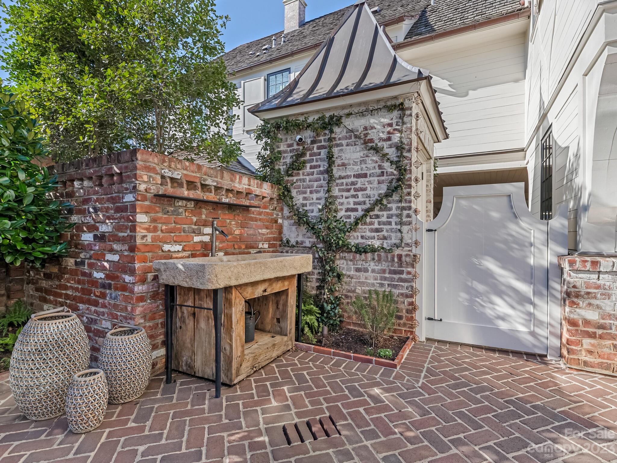 1200 Queens Road Charlotte, NC 28207 - Photo 35 of 42 a view of a house with a door