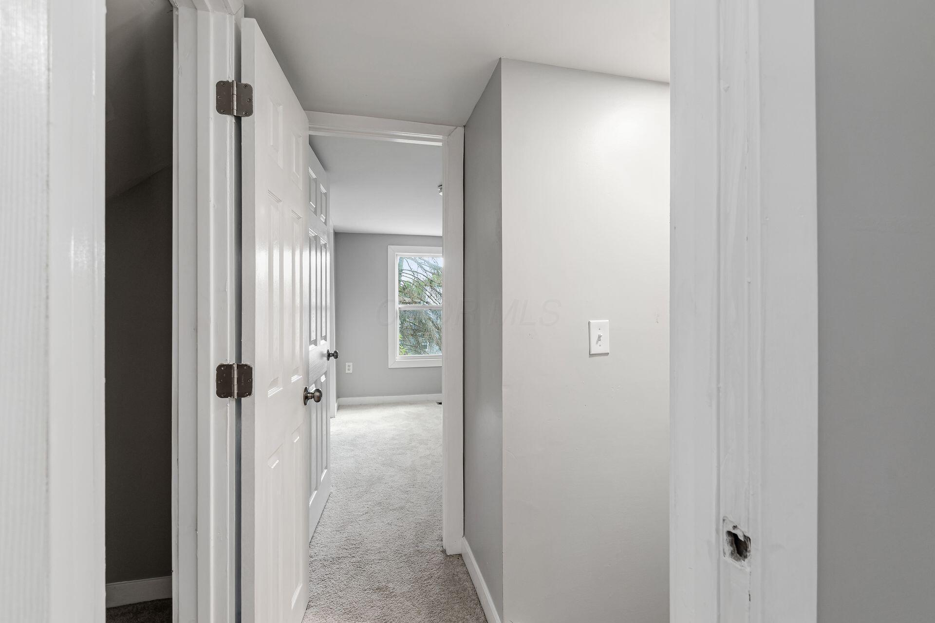 168 London Road Delaware, OH 43015 - Photo 22 of 43 026_aa28a795_K 168 London 025