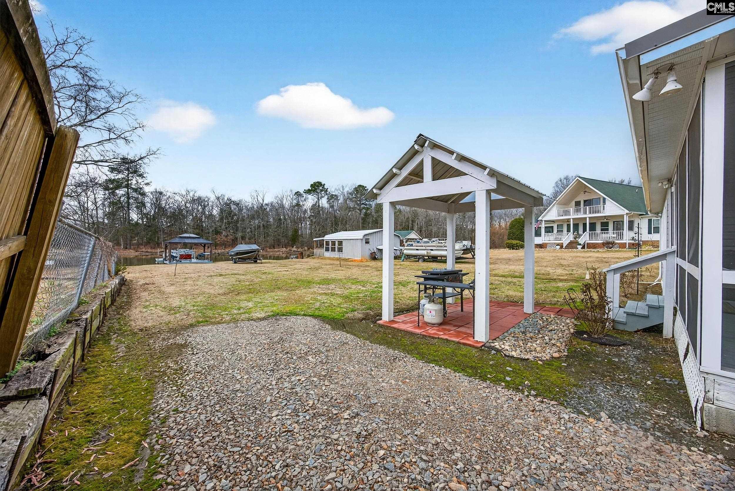 1037 Natures Cove Road Saluda, SC 29138 - Photo 7 of 45