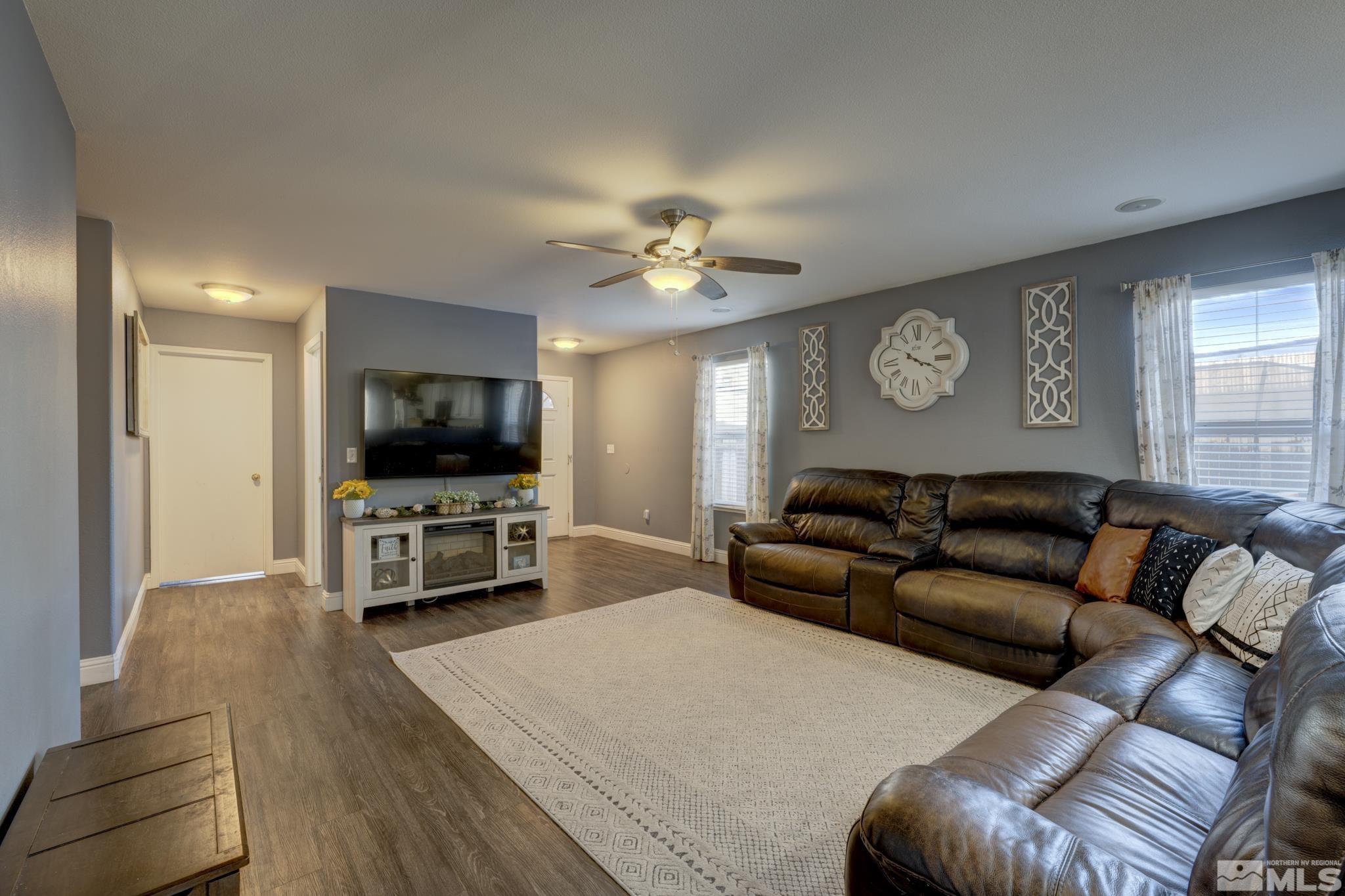 7424 Hebrides Court Reno, NV 89506 - Photo 5 of 27 Photo 5