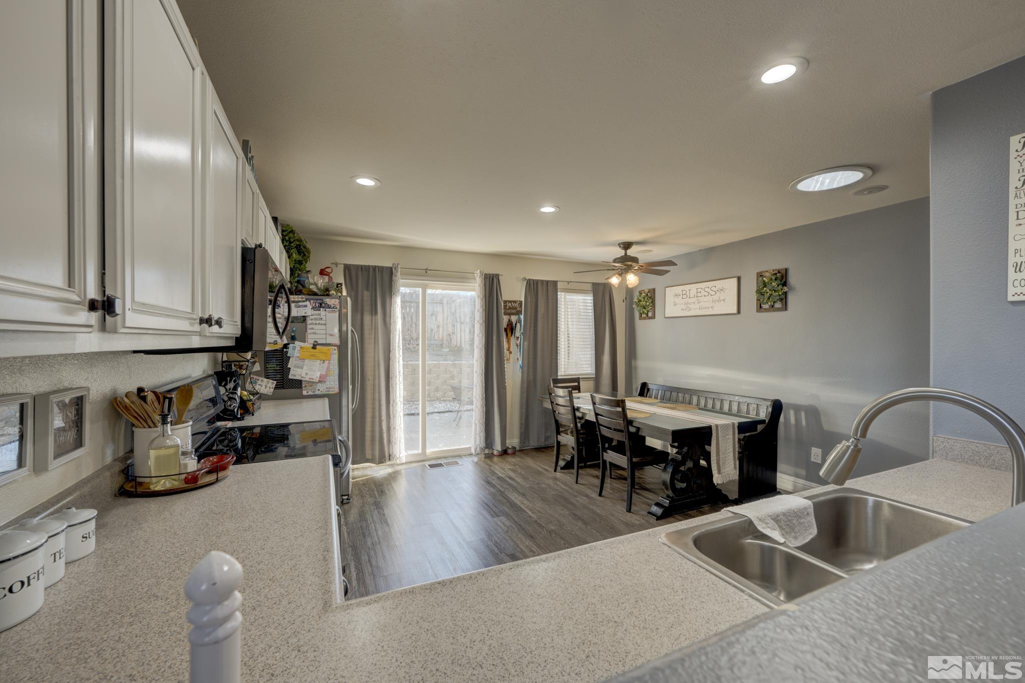 7424 Hebrides Court Reno, NV 89506 - Photo 7 of 27 Photo 7