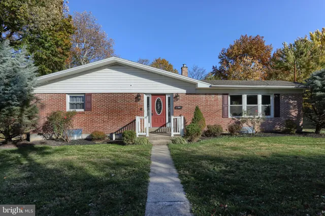 $319,900 | 508 Noble Street, Lebanon, PA 17042