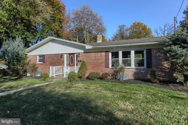 $319,900 | 508 Noble Street, Lebanon, PA 17042