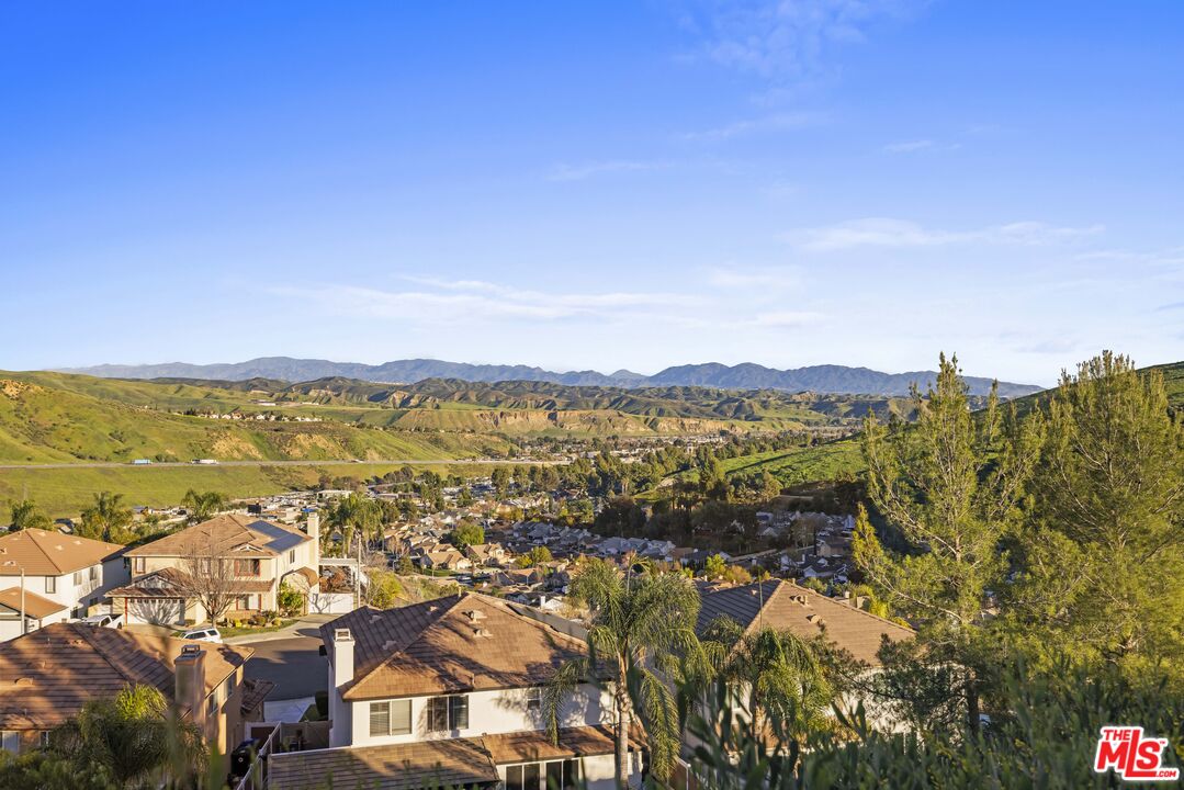32610 Ridge Top Lane Castaic, CA 91384 - Photo 46 of 50