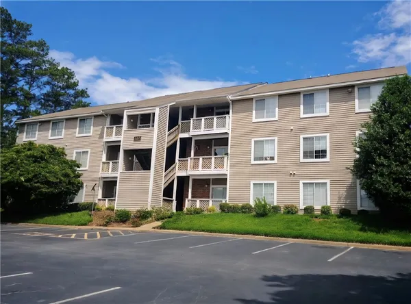 $194,000 | 220 Elm Street, Unit 423, Clemson, SC 29631