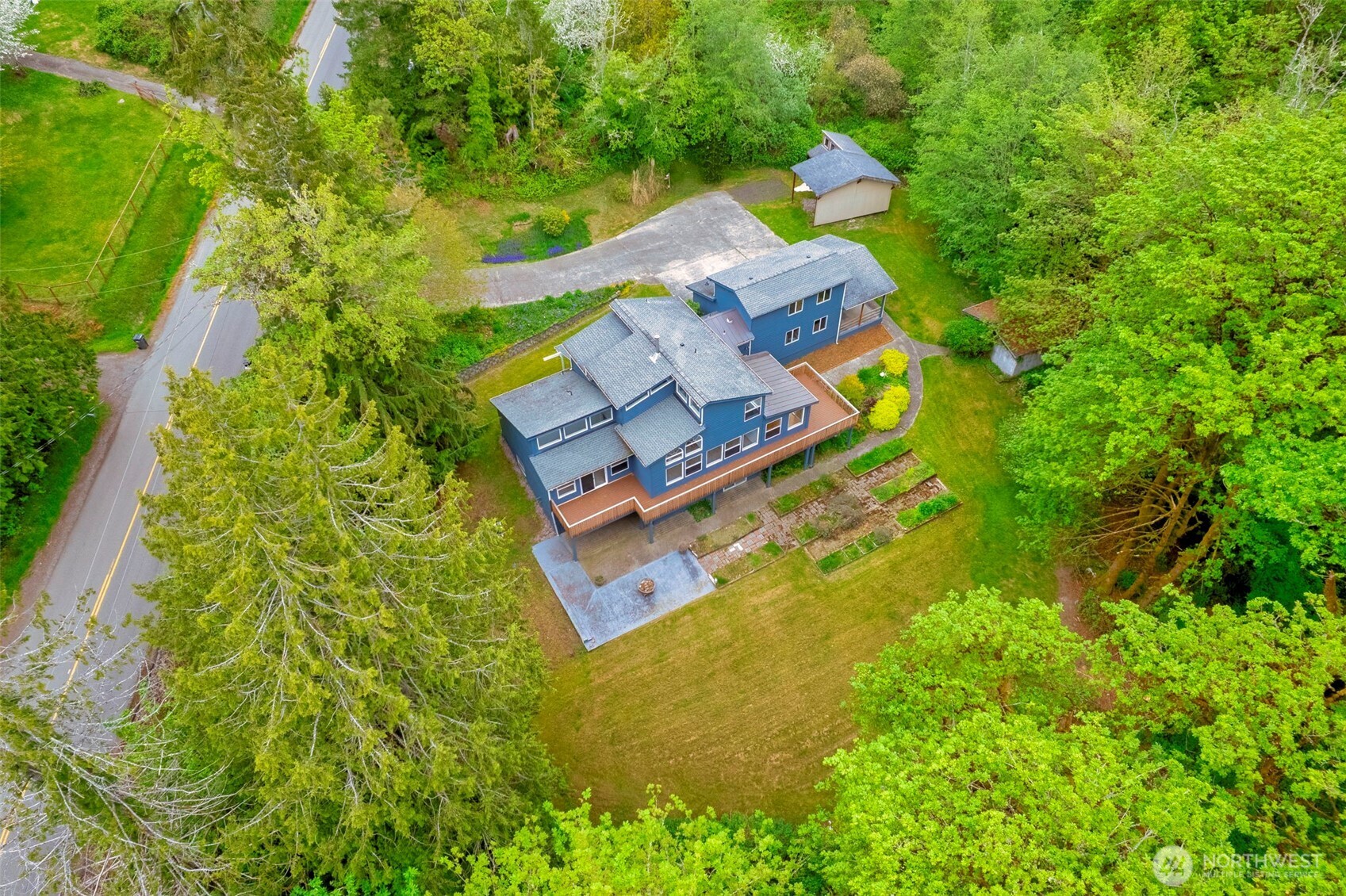 3467 Hinkley Road Southeast Port Orchard, WA 98366 - Photo 11 of 40 Gallery Image 11