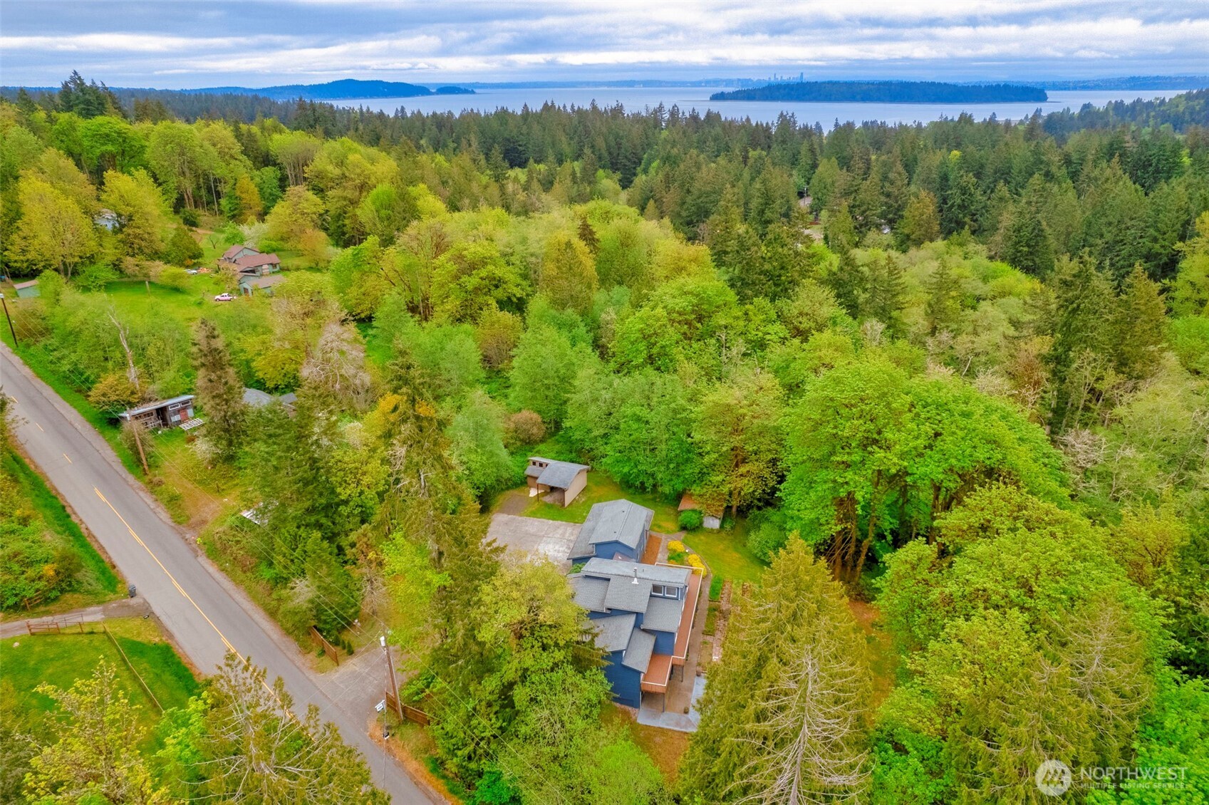 3467 Hinkley Road Southeast Port Orchard, WA 98366 - Photo 12 of 40 Gallery Image 12