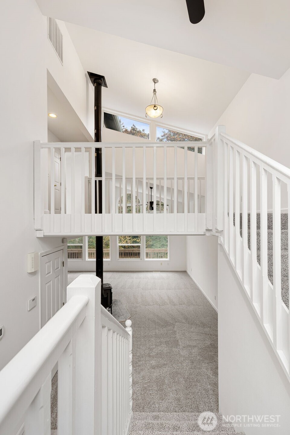 3467 Hinkley Road Southeast Port Orchard, WA 98366 - Photo 15 of 40 Gallery Image 15