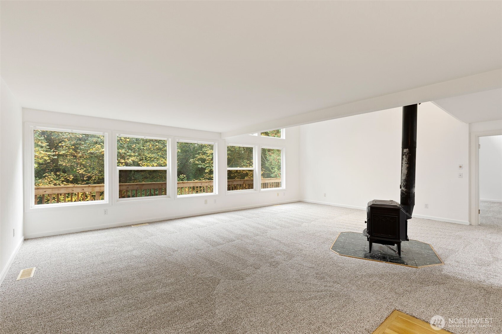 3467 Hinkley Road Southeast Port Orchard, WA 98366 - Photo 17 of 40 Gallery Image 17