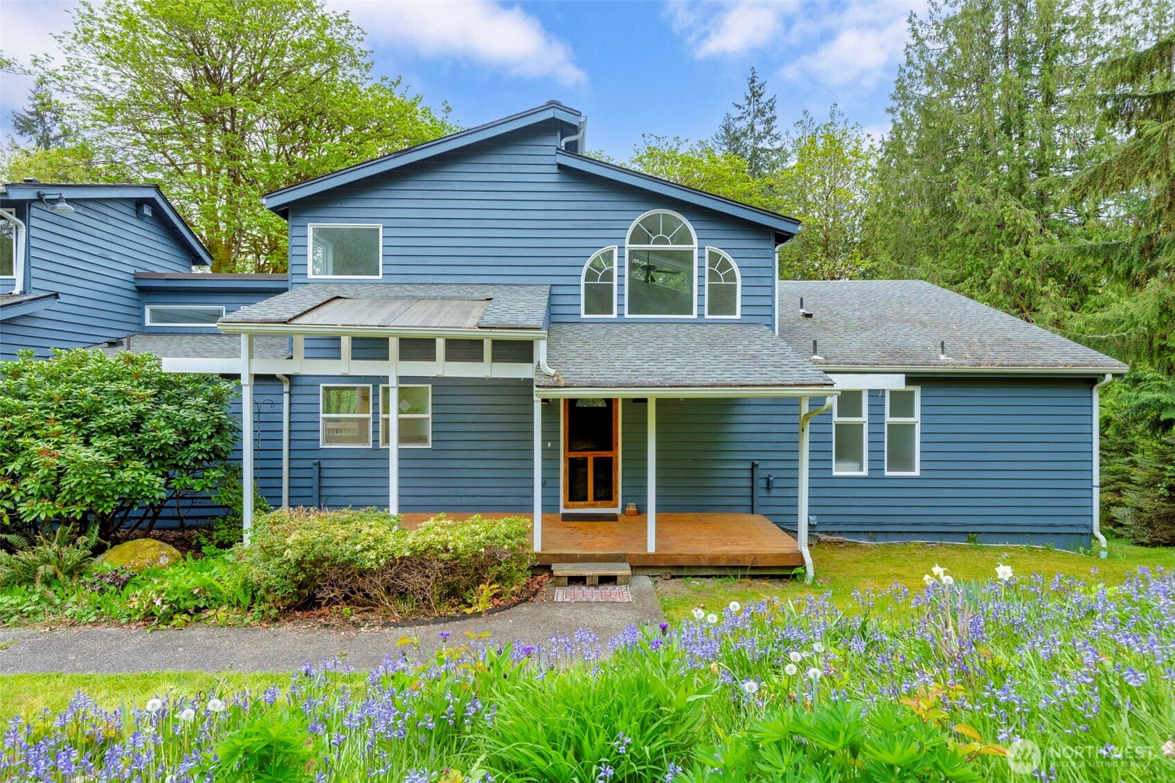3467 Hinkley Road Southeast Port Orchard, WA 98366 - Photo 2 of 40 Gallery Image 2