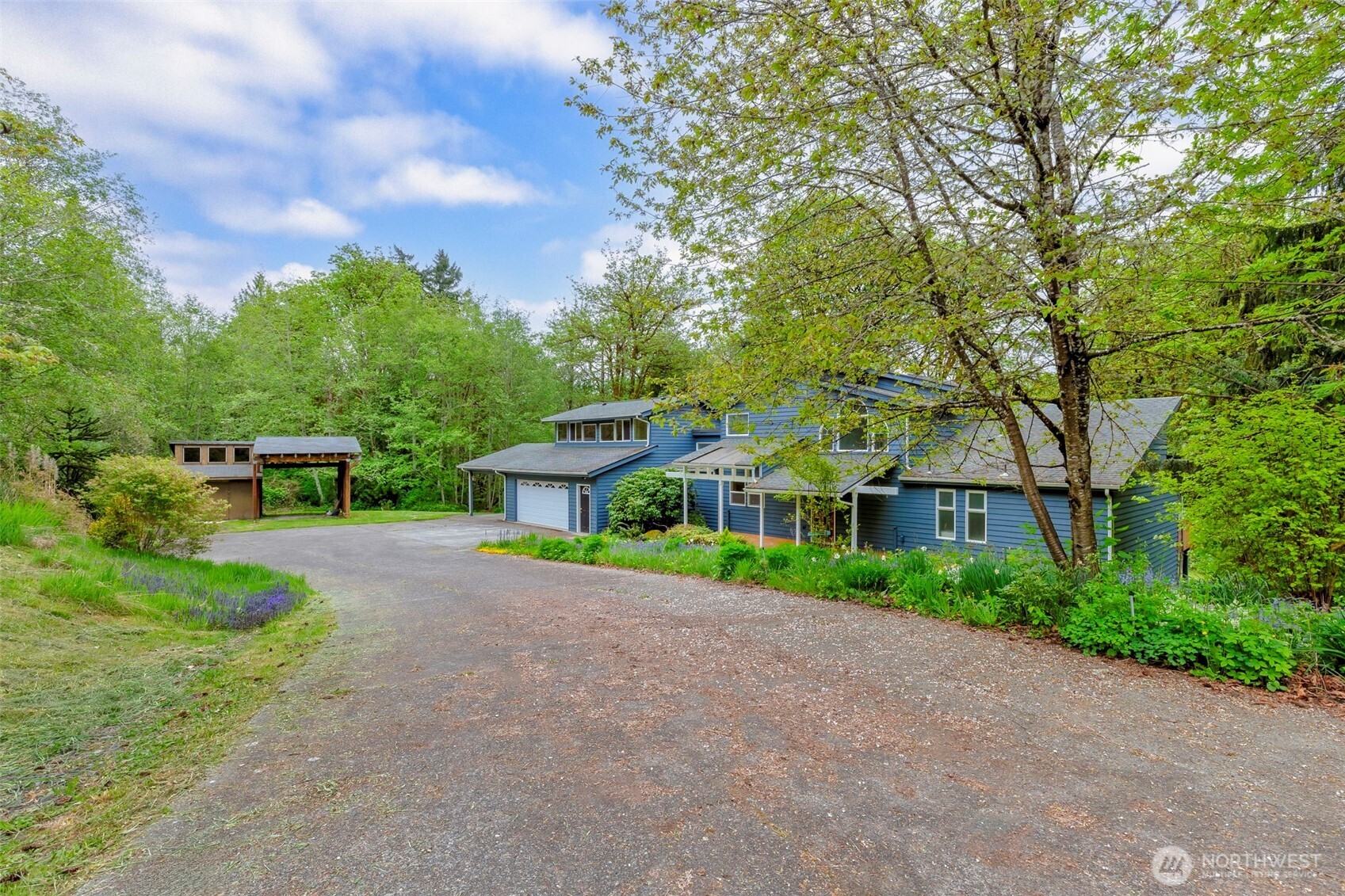 3467 Hinkley Road Southeast Port Orchard, WA 98366 - Photo 3 of 40 Gallery Image 3
