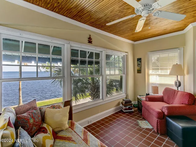 $1,900 | 2117 River Boulevard, Jacksonville, FL 32204