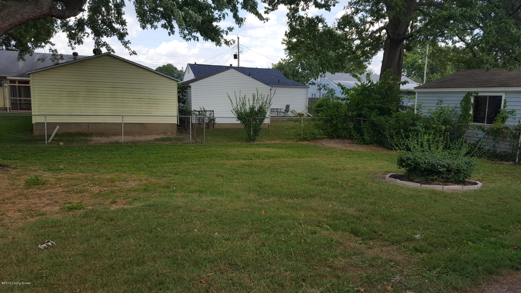 4915 Raven Road Lynnview, KY 40213 - Photo 20 of 21 20160908_161745