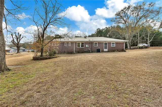 $240,000 | 2156 Gentry Memorial Highway, Pickens, SC 29671