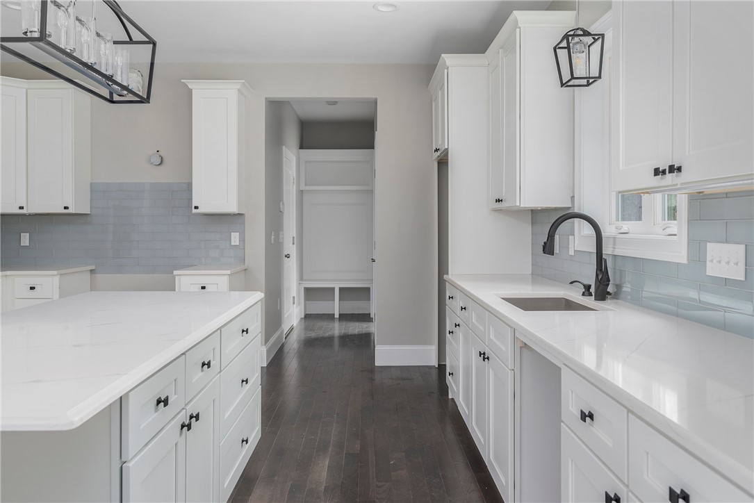 99 Cedar Forest Road Smithfield, RI 02917 - Photo 11 of 50