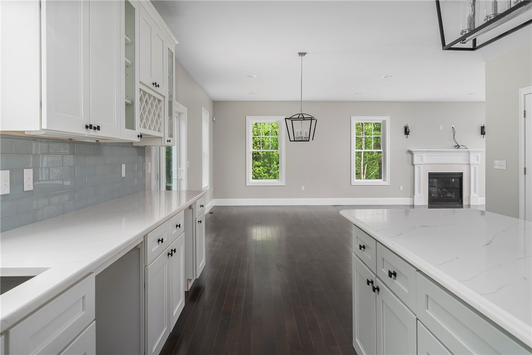 99 Cedar Forest Road Smithfield, RI 02917 - Photo 12 of 50