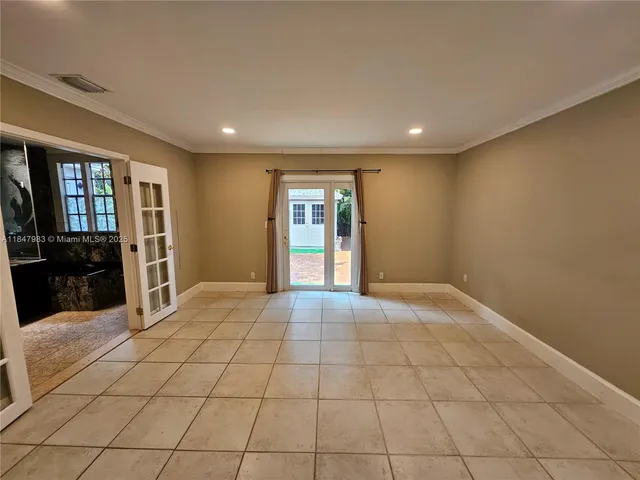 $4,000 | Dania Beach, Dania Beach, FL 33004