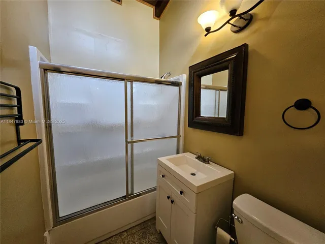 $4,000 | Dania Beach, Dania Beach, FL 33004