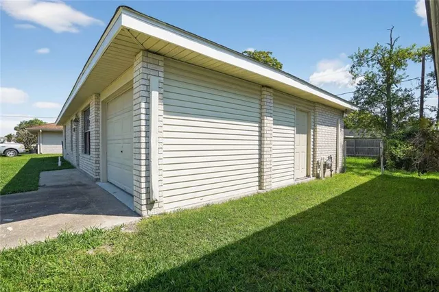 $122,900 | 203 Fairmont Drive, Houma, LA 70360