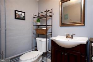 518 South Luzerne Avenue Baltimore, MD 21224 - Photo 8 of 21 Chic bathroom with modern accents.