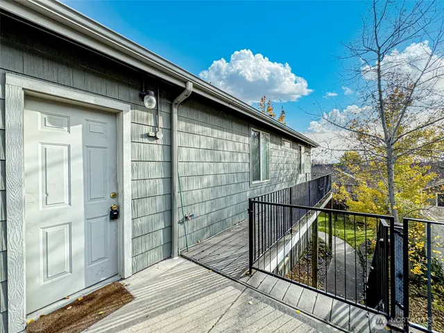 $649,900 | Undisclosed Address, College Place, WA 99324