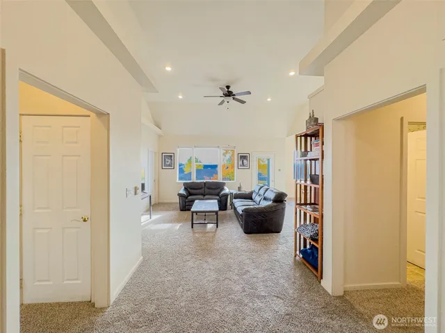 $649,900 | Undisclosed Address, College Place, WA 99324