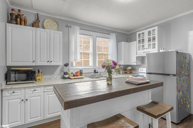 $215,000 | 1808 Edgewood Avenue, Anderson, SC 29625