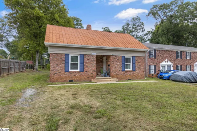$215,000 | 1808 Edgewood Avenue, Anderson, SC 29625