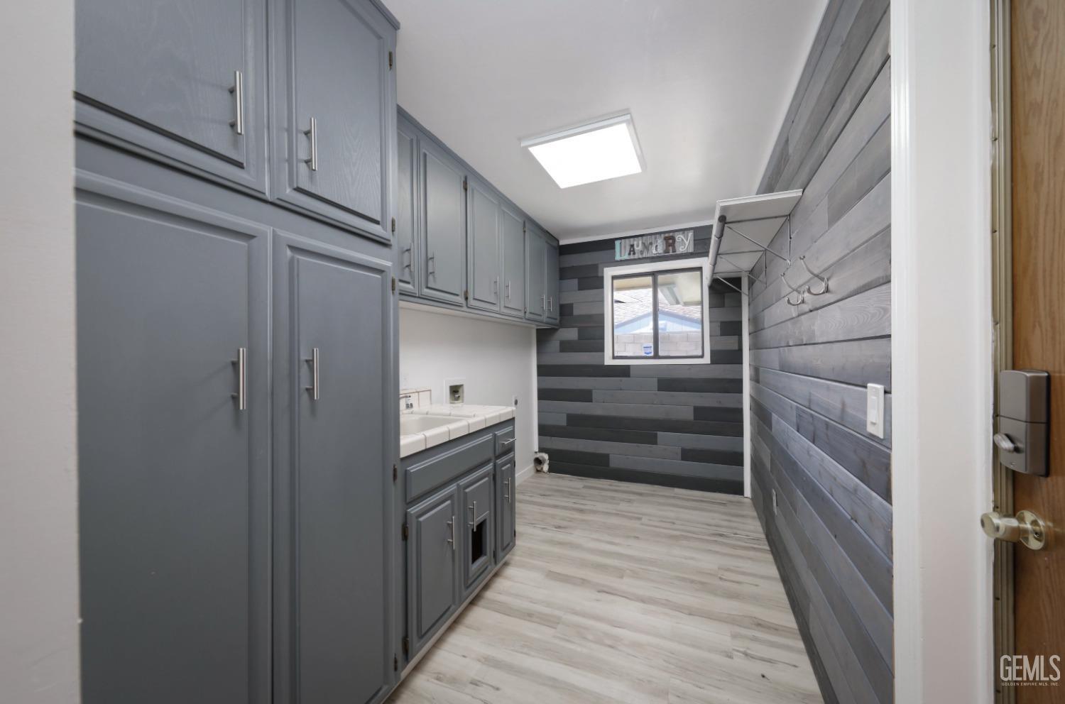 Undisclosed Address Bakersfield, CA 93308 - Photo 29 of 40