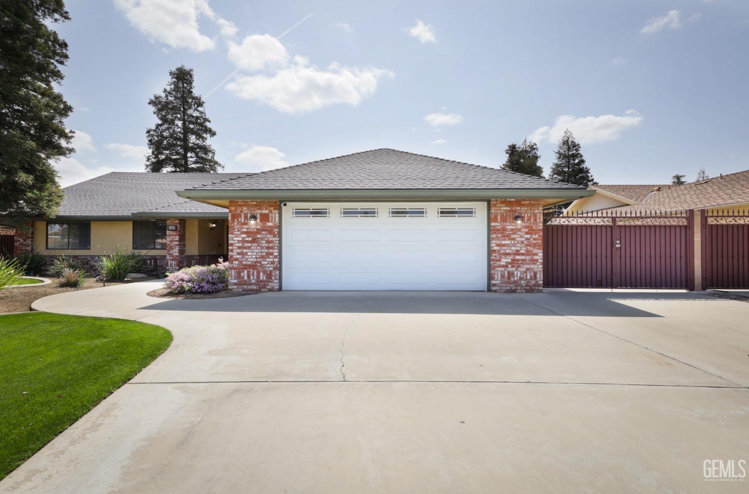 Undisclosed Address Bakersfield, CA 93308 - Photo 3 of 40