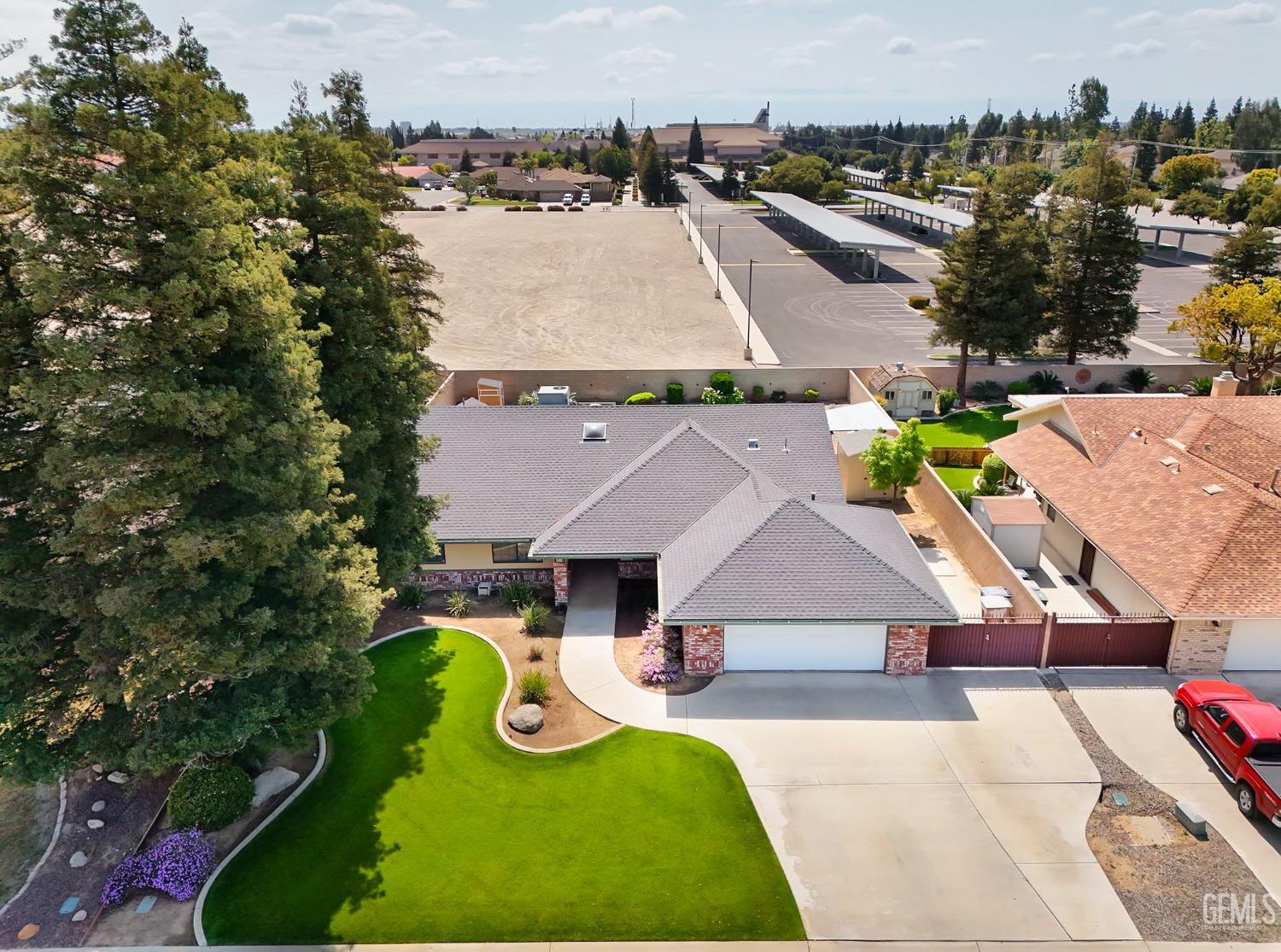 Undisclosed Address Bakersfield, CA 93308 - Photo 4 of 40