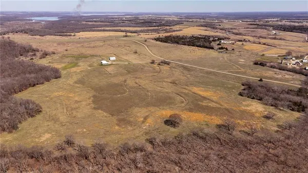 $2,690,000 | 363-acres North 750 Road, Overbrook, KS 66524