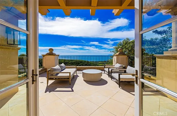 $23,995,000 | 50 Pelican Crest Drive, Newport Coast, CA 92657