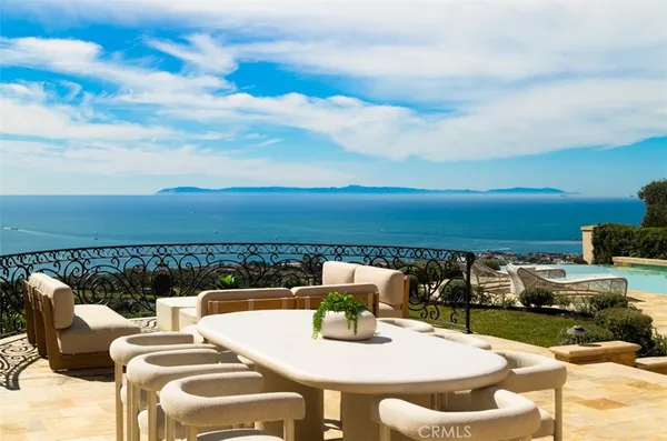 $23,995,000 | 50 Pelican Crest Drive, Newport Coast, CA 92657