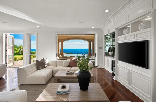 $23,995,000 | 50 Pelican Crest Drive, Newport Coast, CA 92657