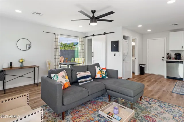 $1,995 | 1808 East Yale Street, Unit 2, Phoenix, AZ 85006