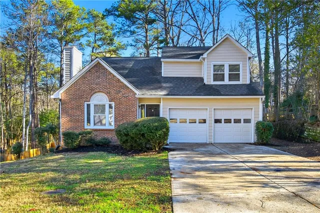$458,000 | 10565 Summer Creek Drive, Alpharetta, GA 30022
