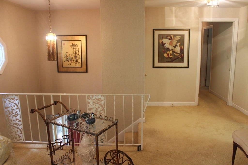 80 Locust Lane Needham, MA 02492 - Photo 7 of 25 Gallery Image 7