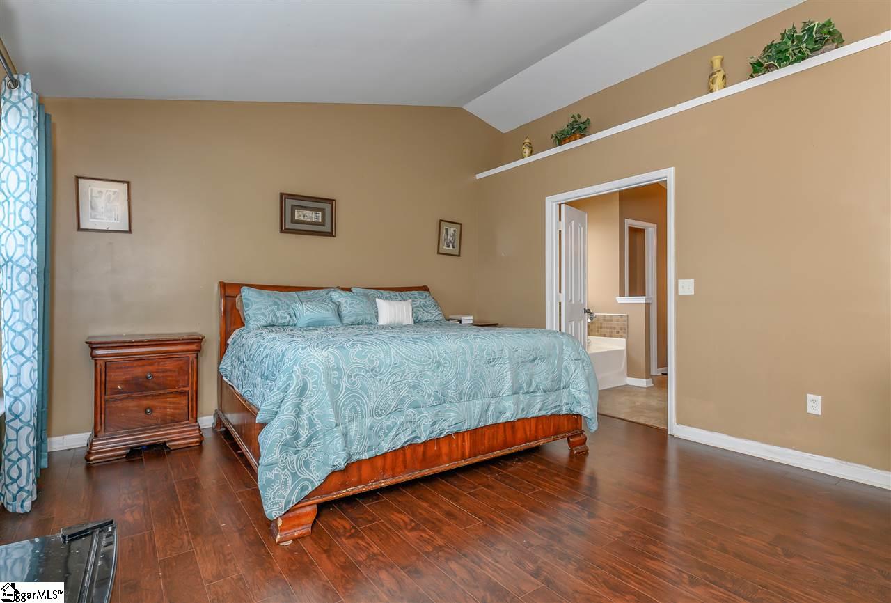 31 Shale Court Greenville, SC 29607 - Photo 9 of 17 Gallery Image 9